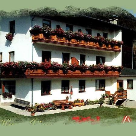 Apartments Jaeger Trins Zewnętrze zdjęcie